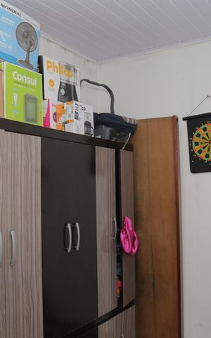 Casa à venda com 60m², 3 quartos e sem vaga Casa à venda com 60m², 3 quartos e sem vagaQuarto 1
