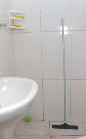 Casa à venda com 60m², 3 quartos e sem vaga Casa à venda com 60m², 3 quartos e sem vagaBanheiro suite 3