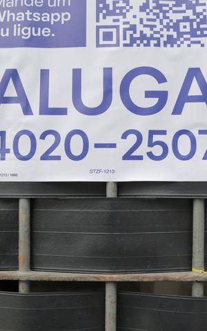 Casa à venda com 60m², 3 quartos e sem vaga Casa à venda com 60m², 3 quartos e sem vagaPlaca colocada 16/10 ( STZF- 1213)