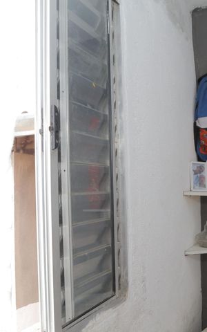 Casa à venda com 60m², 3 quartos e sem vaga Casa à venda com 60m², 3 quartos e sem vagaQuarto 2