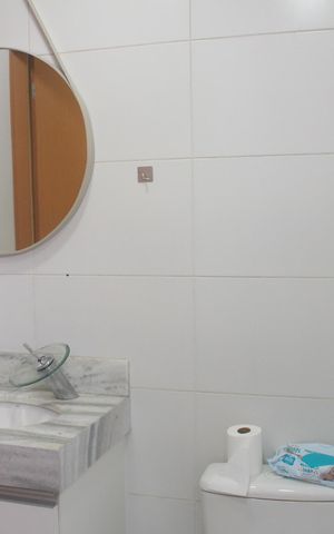 Apartamento à venda com 68m², 2 quartos e 2 vagasBanheiro Social