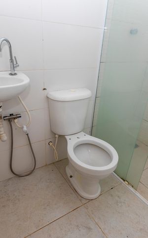 Casa de condomínio para alugar com 100m², 1 quarto e 4 vagasBANHEIRO