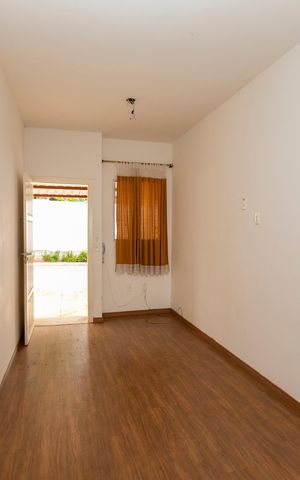 Casa de condomínio para alugar com 100m², 1 quarto e 4 vagasSALA