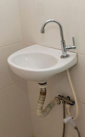 Casa de condomínio para alugar com 100m², 1 quarto e 4 vagasBANHEIRO