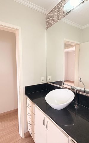 Apartamento para alugar com 96m², 3 quartos e 2 vagasBanheiro