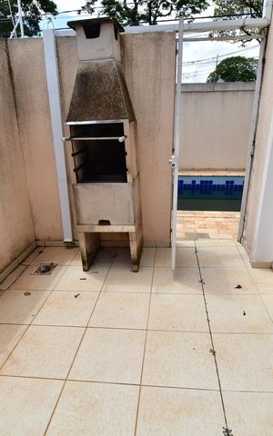 Casa de condomínio à venda com 65m², 2 quartos e 1 vagaÁrea comum - Churrasqueira
