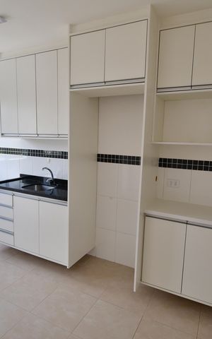 Casa de condomínio à venda com 65m², 2 quartos e 1 vagaCozinha