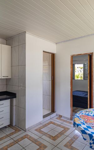 Casa para alugar com 48m², 1 quarto e sem vaga Casa para alugar com 48m², 1 quarto e sem vagaSala e Cozinha