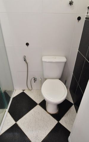 Casa para alugar com 150m², 3 quartos e 2 vagasBanheiro