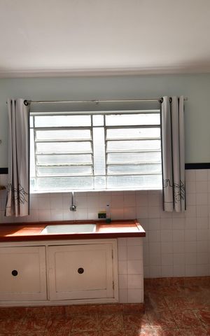 Casa para alugar com 150m², 3 quartos e 2 vagasCozinha