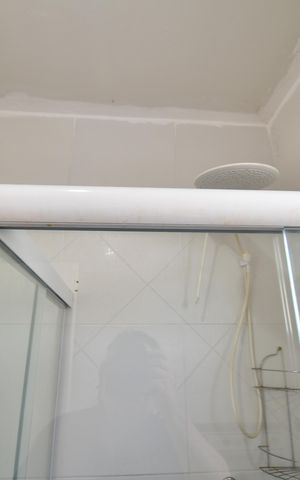 Casa para alugar com 150m², 3 quartos e 2 vagasBanheiro