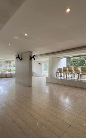 Apartamento para alugar com 100m², 2 quartos e 1 vaga Apartamento para alugar com 100m², 2 quartos e 1 vagaÁrea comum - Salão de festas