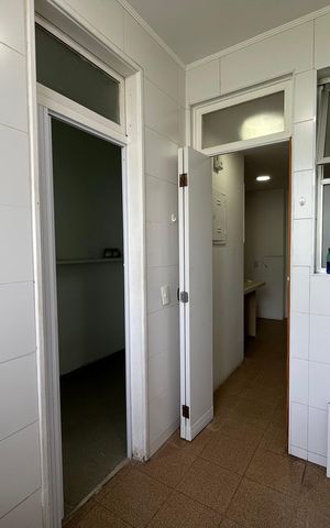 Apartamento para alugar com 100m², 2 quartos e 1 vaga Apartamento para alugar com 100m², 2 quartos e 1 vagaÁrea de Serviço