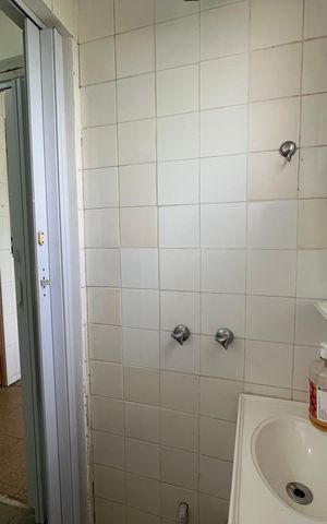 Apartamento para alugar com 100m², 2 quartos e 1 vaga Apartamento para alugar com 100m², 2 quartos e 1 vagaBanheiro de serviço