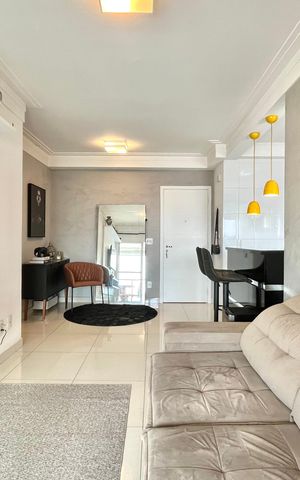 Apartamento à venda com 71m², 2 quartos e 1 vagaSala