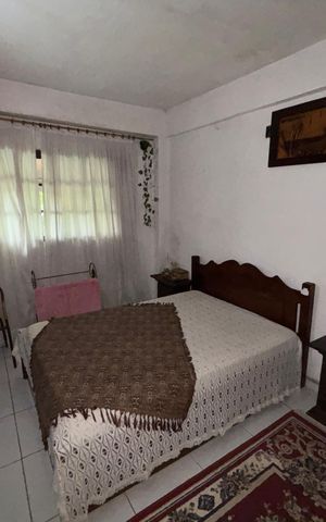 Casa à venda com 335m², 3 quartos e 2 vagas Casa à venda com 335m², 3 quartos e 2 vagasQuarto 2