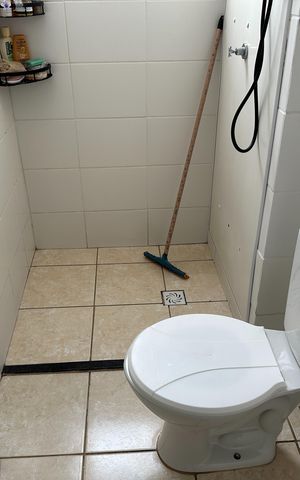 Apartamento para alugar com 48m², 2 quartos e 1 vaga Apartamento para alugar com 48m², 2 quartos e 1 vagaBanheiro