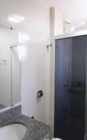 Apartamento para alugar com 76m², 2 quartos e 2 vagasBanheiro Social