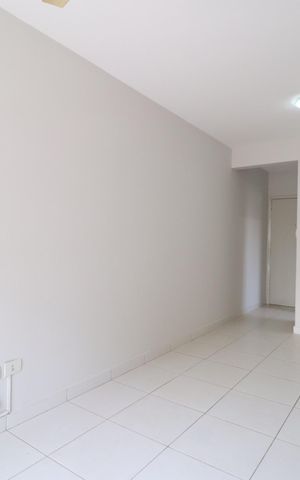 Apartamento para alugar com 76m², 2 quartos e 2 vagasSala