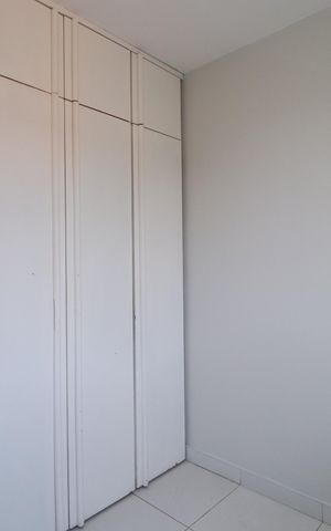 Apartamento para alugar com 76m², 2 quartos e 2 vagasCloset