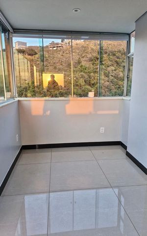 Apartamento para alugar com 209m², 3 quartos e 4 vagas Apartamento para alugar com 209m², 3 quartos e 4 vagasÁrea externa