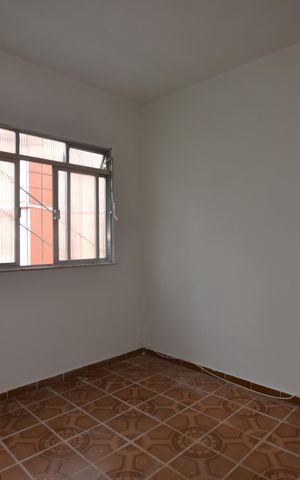 Casa para alugar com 100m², 2 quartos e sem vaga Sala