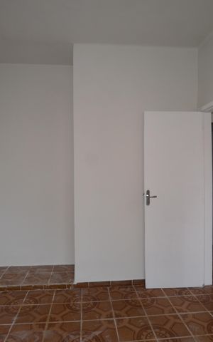 Casa para alugar com 100m², 2 quartos e sem vaga Quarto 1