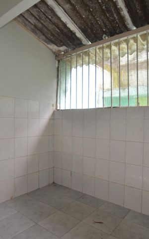 Casa para alugar com 100m², 2 quartos e sem vagaÁrea de Serviço