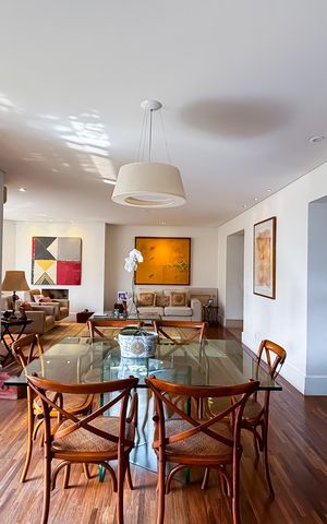 Apartamento à venda com 178m², 3 quartos e 3 vagas