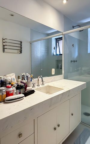 Apartamento à venda com 178m², 3 quartos e 3 vagas