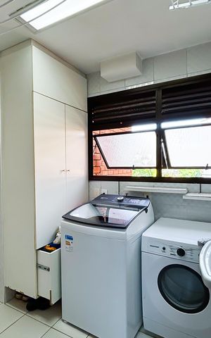 Apartamento à venda com 178m², 3 quartos e 3 vagas