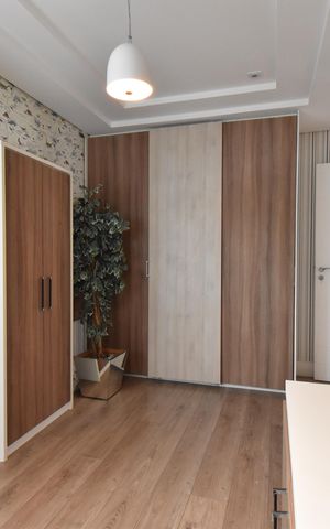 Casa de condomínio para alugar com 411m², 4 quartos e 3 vagasSuíte 3