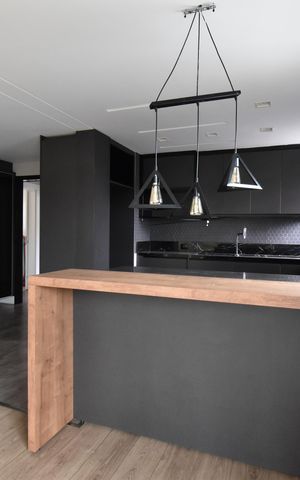 Casa de condomínio para alugar com 411m², 4 quartos e 3 vagasCozinha