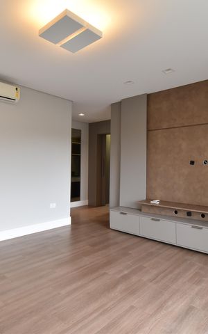 Casa de condomínio para alugar com 411m², 4 quartos e 3 vagasSuíte 1