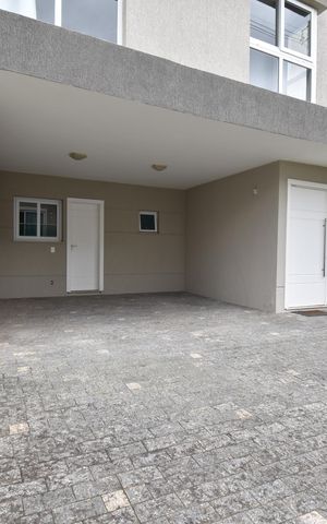 Casa de condomínio para alugar com 411m², 4 quartos e 3 vagasGaragem