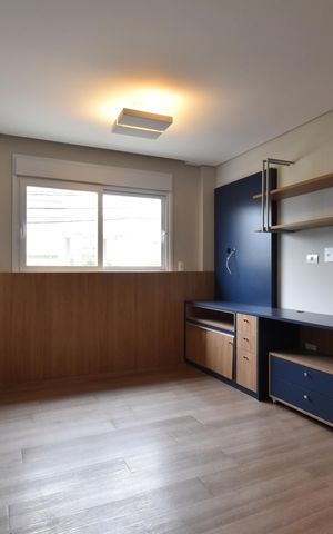 Casa de condomínio para alugar com 411m², 4 quartos e 3 vagasSuíte 2