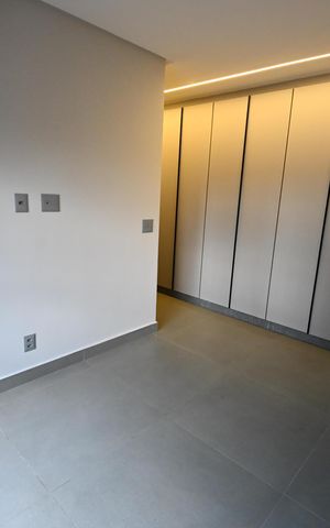 Apartamento para alugar com 85m², 3 quartos e 2 vagas Apartamento para alugar com 85m², 3 quartos e 2 vagasSuíte