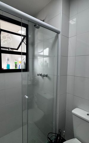 Apartamento à venda com 62m², 2 quartos e 2 vagas Apartamento à venda com 62m², 2 quartos e 2 vagasBanheiro da Suíte