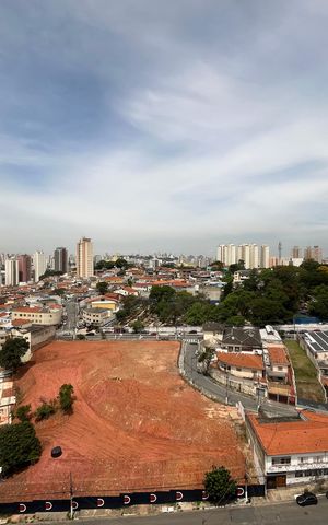 Apartamento para alugar com 136m², 3 quartos e 3 vagasVisão da janela da cozinha