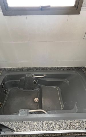 Apartamento para alugar com 136m², 3 quartos e 3 vagasBanheira da Suíte