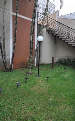 Casa de condomínio à venda com 60m², 2 quartos e 2 vagasEntrada