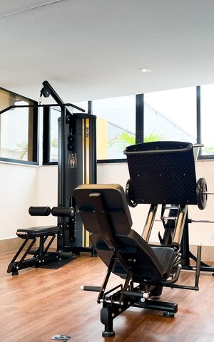 Studio para alugar com 25m², 1 quarto e 1 vaga Studio para alugar com 25m², 1 quarto e 1 vagaÁrea comum - Academia