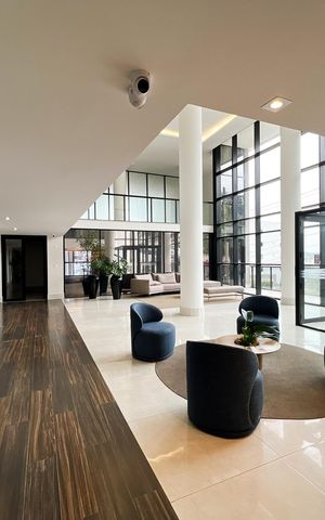 Studio para alugar com 25m², 1 quarto e 1 vaga Studio para alugar com 25m², 1 quarto e 1 vagaHall de entrada