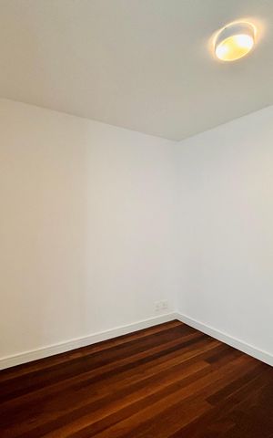 Apartamento para alugar com 115m², 3 quartos e 2 vagas