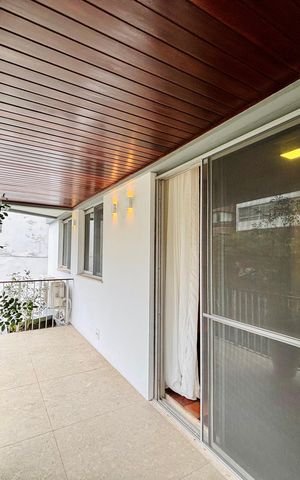Apartamento para alugar com 115m², 3 quartos e 2 vagas