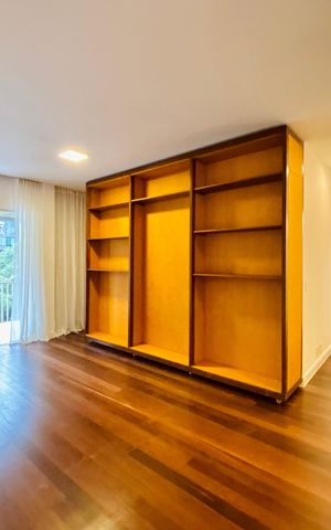 Apartamento para alugar com 115m², 3 quartos e 2 vagas