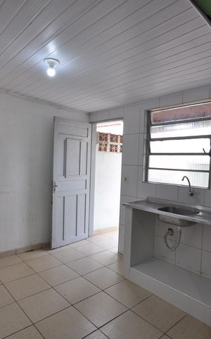 Casa para alugar com 65m², 2 quartos e sem vagaSala/Cozinha