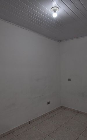 Casa para alugar com 65m², 2 quartos e sem vagaQuarto 1