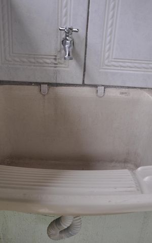 Casa para alugar com 65m², 2 quartos e sem vagaÁrea de Serviço