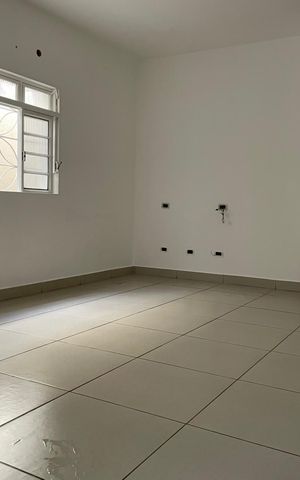 Casa para alugar com 320m², 3 quartos e 2 vagas Casa para alugar com 320m², 3 quartos e 2 vagasQuarto 2